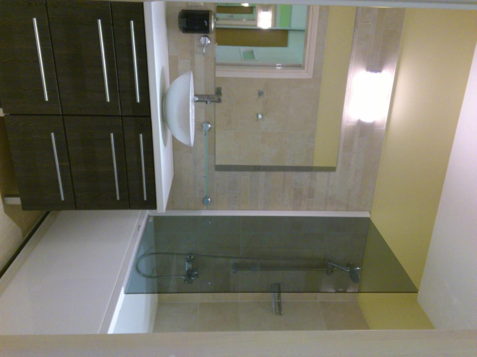 Pansionaat Valentina Hotel นาร์วา-โยเอซู ภายนอก รูปภาพ